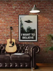 [UNFRAMED POSTER] I Want To Believe Poster | X-Files Sci-Fi UFO Alien Wall Hanging | Mulder Scully TV Show Print | Paranormal Extraterrestrial Art | Fan Gift