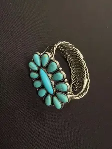 Vintage Western Turquoise Style Stretch Bracelet Boho Statement Cuff Jewelry