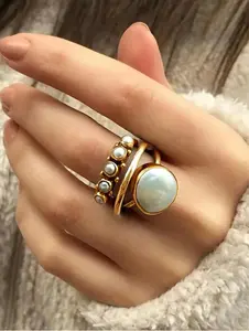 Elegant Women’s Ring – Classic Fashion Ring for Wedding & Anniversary