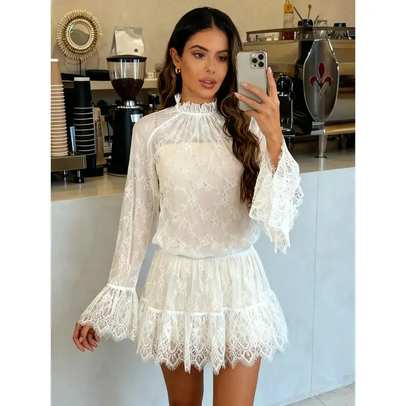 green emerald velvet dress retroféte Women's Cicely Lace Dress - White main image 0