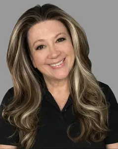 CARKIRA Amena Hot Cocoa Cream Money Pieces 13x4 Lace Front Wig 22-26" Average Cap Brown Beige Blonde Blend