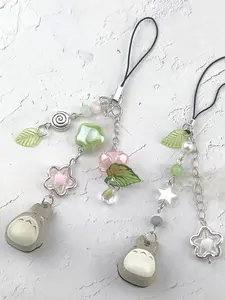 Creative New Kitten & Four-Leaf Clover Beaded Phone Chain, Phone Charms, Fashionable Versatile Phone Case Strap, Floral Design, All Seasons