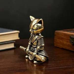 Brass Samurai Cat Statue Ornament, Vintage Antique Sword Holding Cat Tea Pet, Sitting Swordsman Cat Desktop Decor, Creative Desk Craft, Festival Collectible