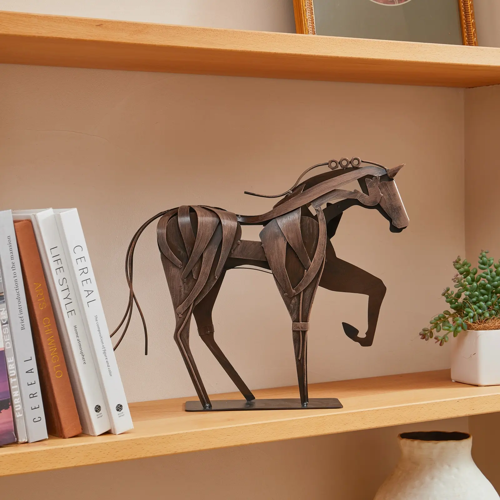 SunBlogs Art Metal Horse Statue Décor, Handmade & Hand-Painted Modern Western Horse Decoration, Rustic Iron Sculpture Gifts for Home Office for Horse Lovers