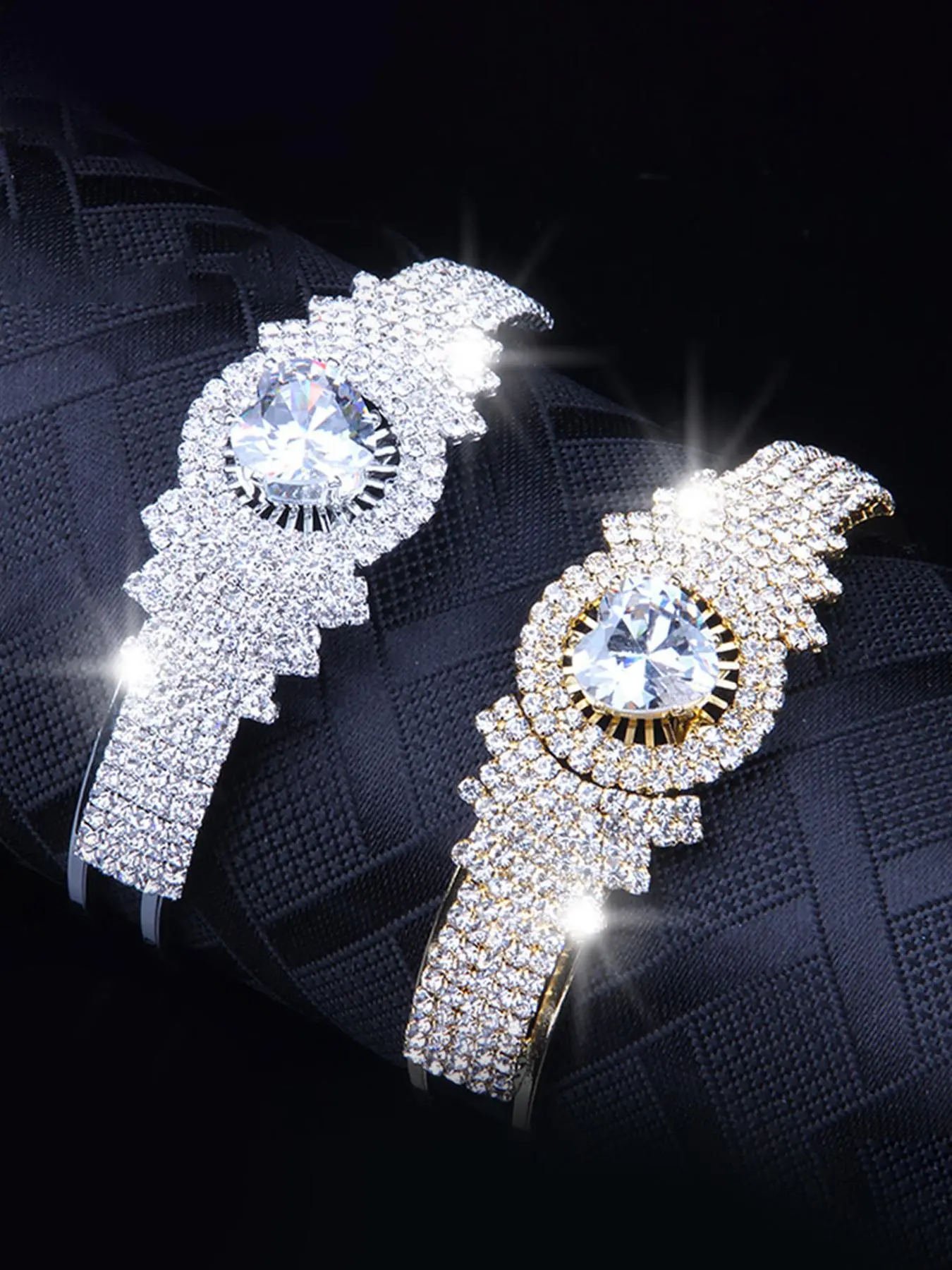 Women's Elegant Rhinestone Decorated Bangle, Exquisite Trendy Bangle, Fashionable Jewelry for Women As Gift, Rhinestone Bracelet, Rhinestone Decor Bangles
