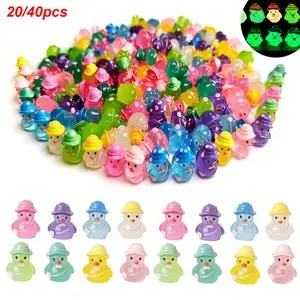 Mini Glowing Resin Duck Garden Statues, Creative Desktop Home Decor, Plastic Small Animal Hidden Miniature Figures, Car Decoration, Cute Animal Design