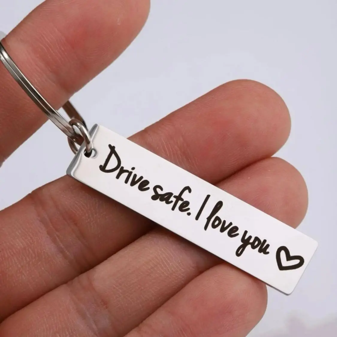 Stainless Steel Keychain Set, 5pcs Drive Safe I Love You Engraving Design, Sleek Rectangular Shape with Heart Symbol, Polished Finish, Minimalist Design, Stylish Keychain, Keyrings, Metal Keychains