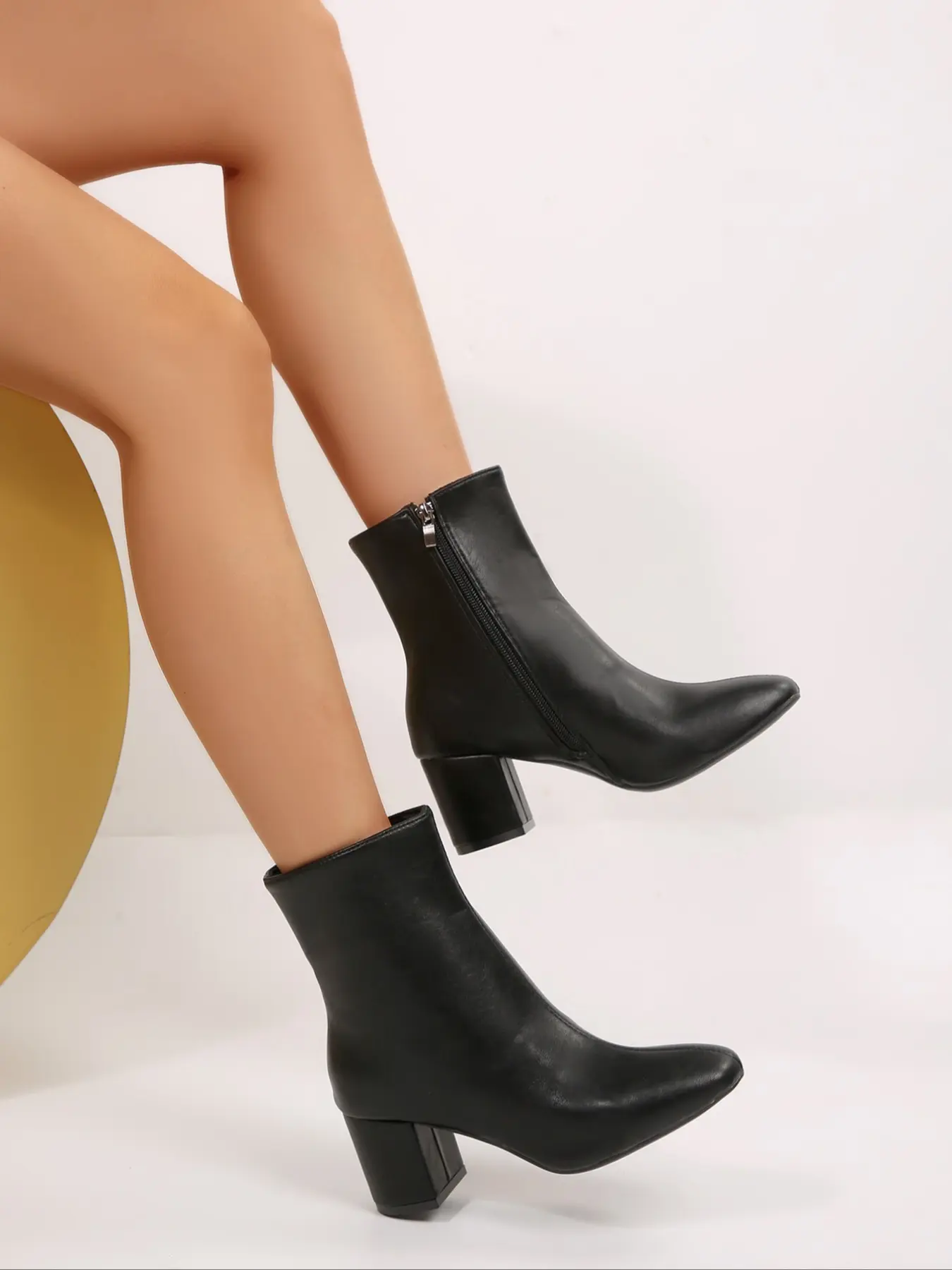 Women's Black Faux Leather Pointed-Toe Block Heel Ankle Boots, Boots with Zipper, Zipper Boots, Side Zip Casual Walking & Party Footwear, Fashion Night-Out, Daily & Office Trendy Occasion Shoes, Comfortable Easy-To-Wear Lady's High-Heel Boots