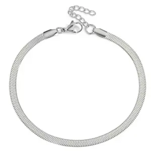 THICK SILVER HERRINGBONE BRACELET