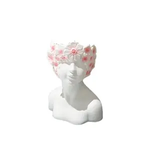 1 luxurious modern creative face storage box with floral embellishments - Makeup Tool Organizer, perfect for makeup brushes, cosmetics and bathroom accessories. Elegant white design, ideal for dressing table display and dressing table accessories