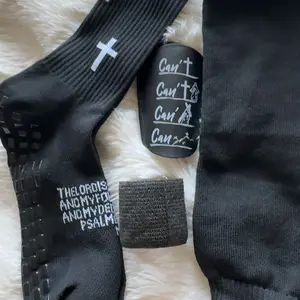 Anti-slip Football Men's Socks and Guard Set, Non-slip Soccer Socks with Shin Guards, Football Protective Set for Men & Women, Soccer Accessories White compression socks football, grip socks , grip socks for soccer, grip sock,Gift Menswear