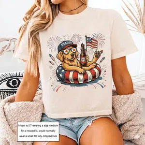 Comfort Colors Boxy Tee Patriotic Golden Retriever Graphic Tee Cropped Shirt Womens USA Flag Dog T-Shirt 4th of July Shirt Dog Lover Gift Vintage Cute Tee