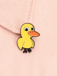 The Duck Song Enamel Pin Round Eye Adorable Foolish Duck Bright Yellow Cute Childlike Alloy Brooches Lapel Backpack Badge Fashion Jewelry Accessories Animal Motif Gifts for Friends