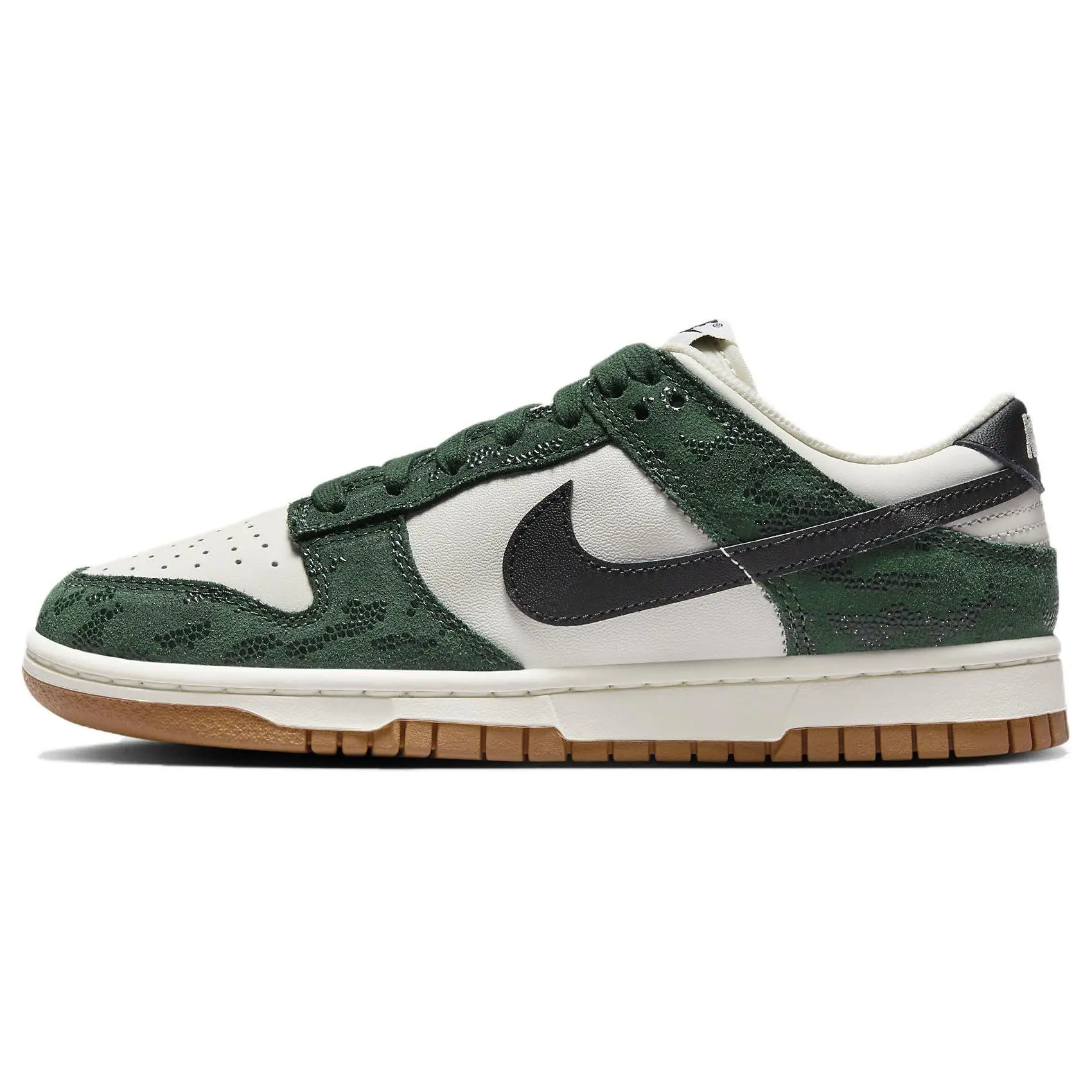 Nike Dunk Low Green Snake Versatile Skate Shoes Women's FQ8893-397