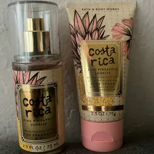 Bath & Body Works Mini TRAVEL set Body Spray Set Ultimate Hydration Body Cream with Shea Butter Hyaluronic Acid 24 Hour Moisture