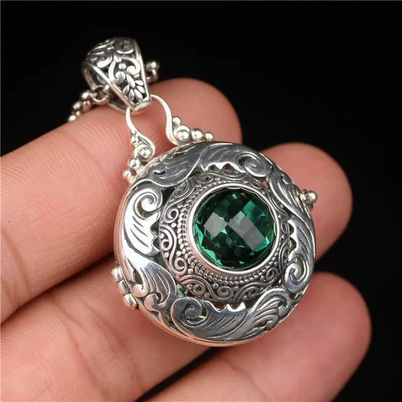Vintage Ethnic Style Hollow Out Pendant Necklace, Unisex Couple Jewelry,Openable Incense Ball Holder, Unique Boho Accessory, Jewelry Gift