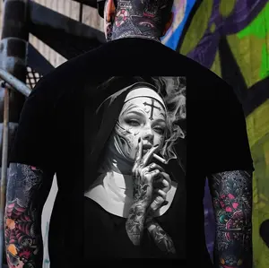 Gildan Men's Graphic Short-Sleeve Cotton T-Shirt - Casual Streetwear Looks Menswear Top