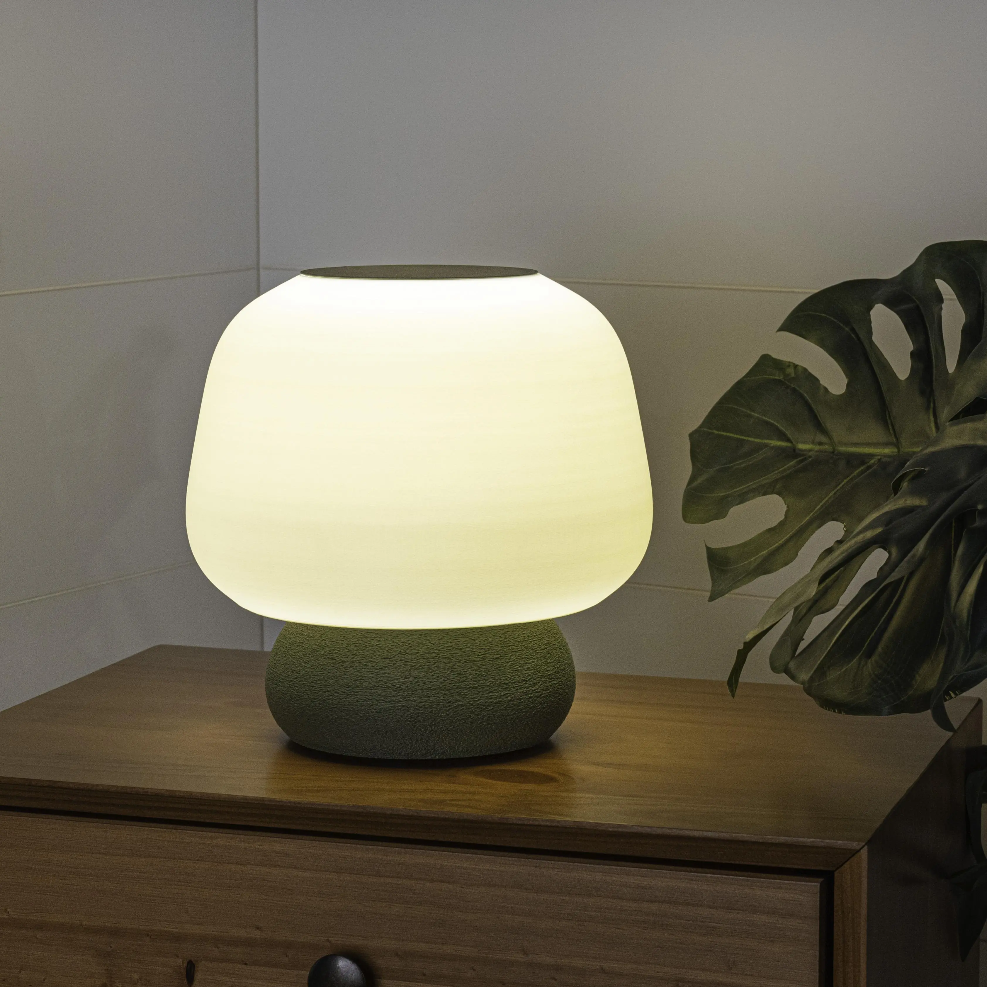JONATHAN Y Portobello 10" 3D Printed Whimsical Mushroom Table Lamp - Plant-Based PLA Filament, Dimmable Adjustable Light LED, Funky Unique Accessories, LED Mood Light, Minimalist Modern Room Decor (Bulb Included)