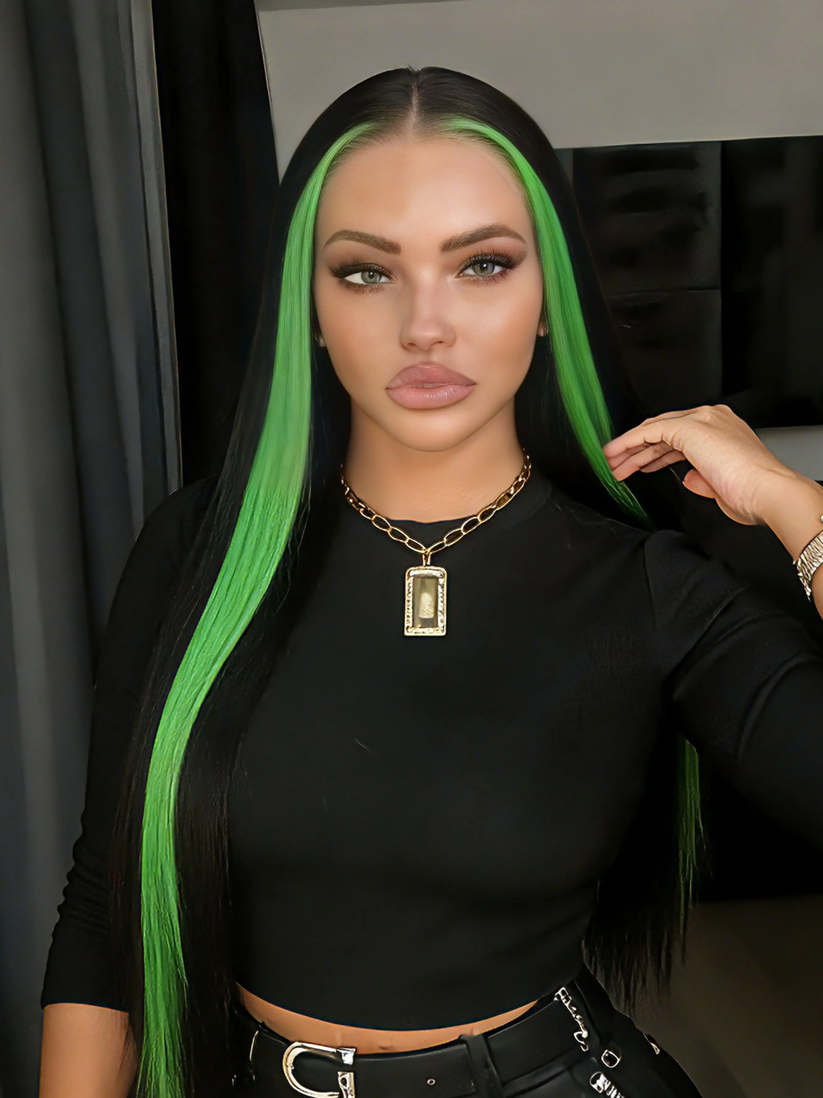 Black & Green Synthetic Lace Front Wig 13×4 HD Lace | Glueless | Pre-Plucked Baby Hairs Suitable for Daily Wear, Parties, and Concerts