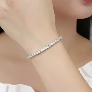 Four-Claw Moissanite Bracelet With Small Diamonds, DDSL0001 Niche Design, Simple, Elegant And Luxurious Single-Row Hand Jewelry
