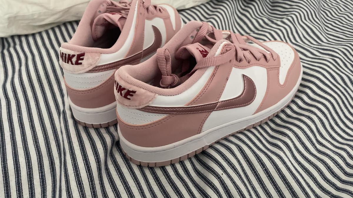 Item: 6Y / 7.5 Womens