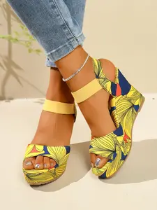 New Summer Ankle Strap Wedge Sandals for Women, Comfortable Lightweight Fashion Flip Flops, Perfect for Skirts and Jeans, Trendy Ladies' Footwear, Strappy Summer Sandals