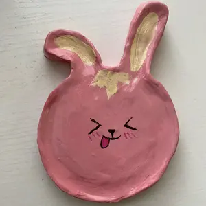 cute bunny trinket tray - great to hold jewelry