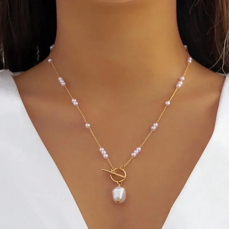 Dainty Baroque Faux Pearl Necklace for Women, Delicate Beaded Gold Tone Toggle Clasp Necklace, Elegant Layerable Pearl Pendant Choker, Minimalist Jewelry for Daily Wear Wedding Bridesmaid Party