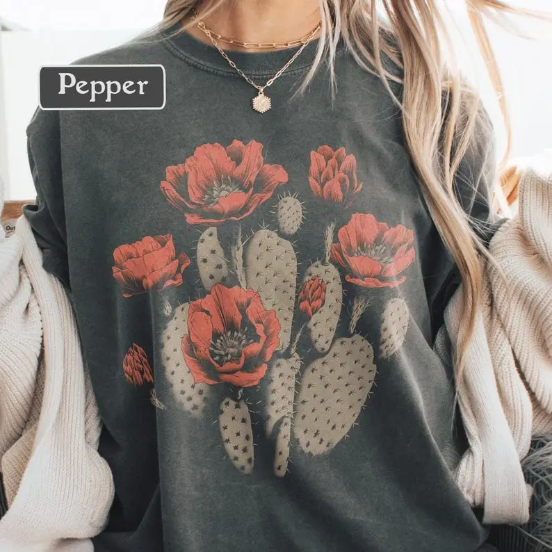 Desert Cactus Flower Shirt, Boho Desert Graphic Tee, Vintage Western T-Shirt, Paddle Cactus Bloom, Comfort Colors Shirt, Nature Lover Gift