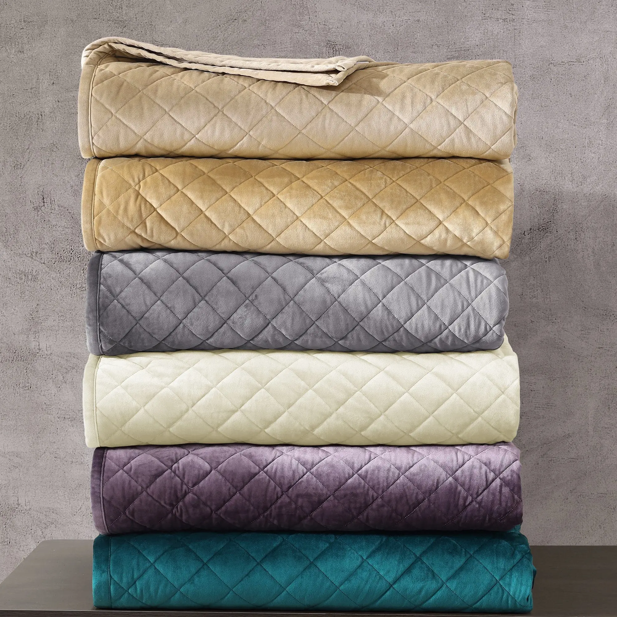 Velvet Diamond Quilt