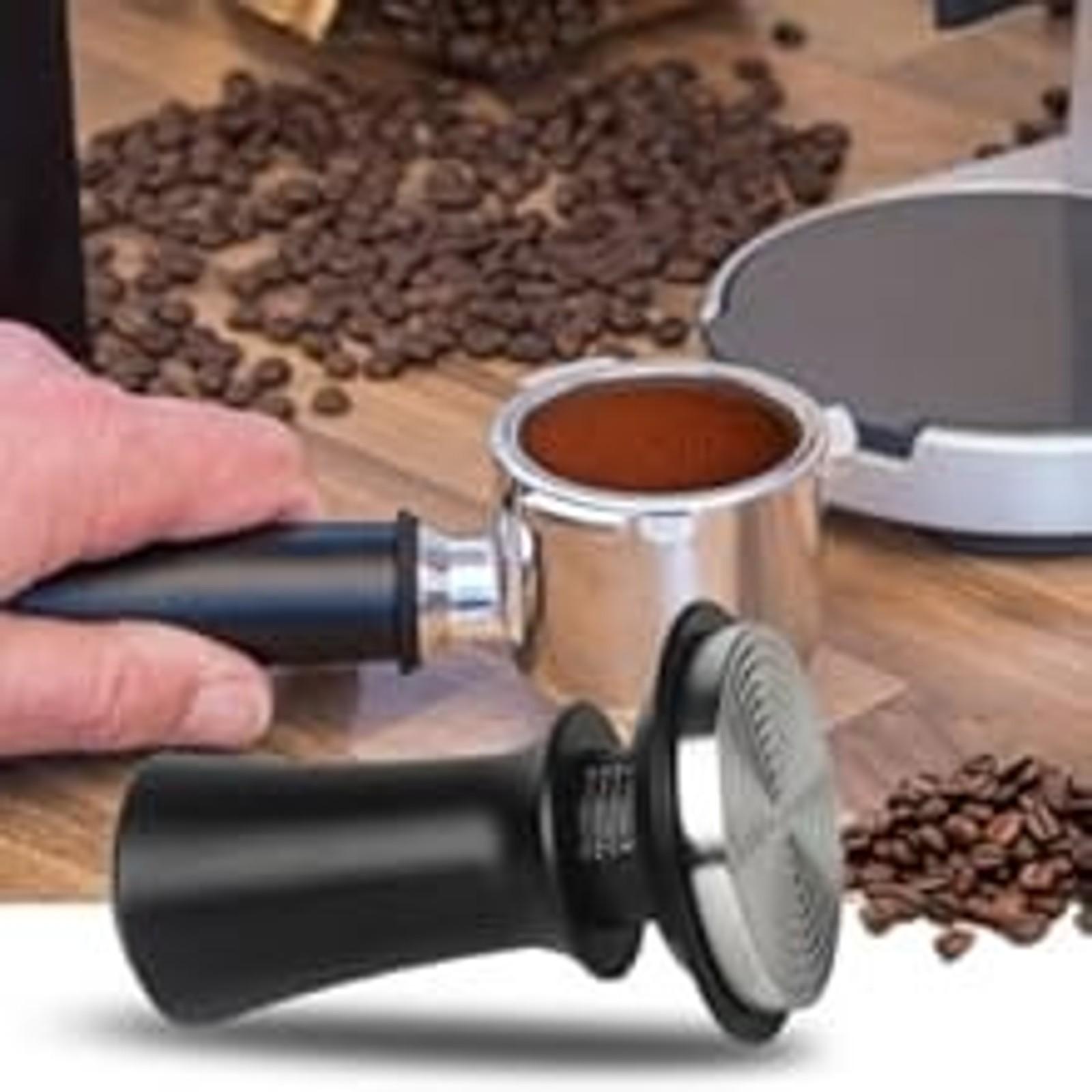 22 PCS 53mm Espresso Accessories Kit Barista Tamper Set with Frothing Pitcher WDT Tool Stirrer Tamper Mat Coffee Stencils Latte Art Pen 22 PCS 53mm Espresso Accessories Kit Barista Tamper Set with Frothing Pitcher WDT Tool Stirrer Tamper Mat Coffee Stencils Latte Art Pen