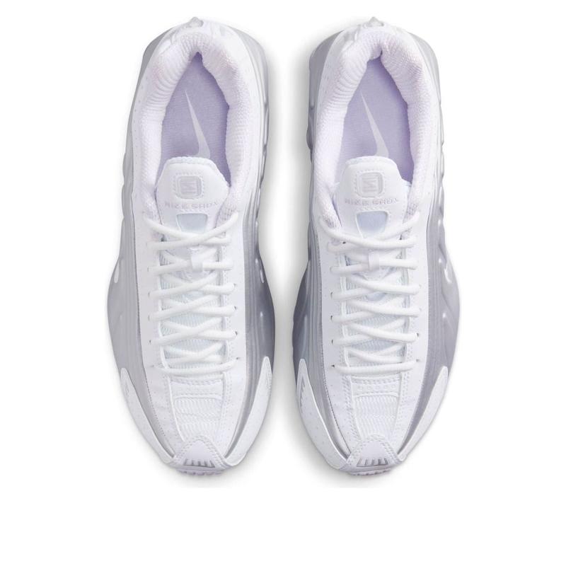 (WMNS) Nike Shox R4 'White Metallic Platinum' HF5076-100