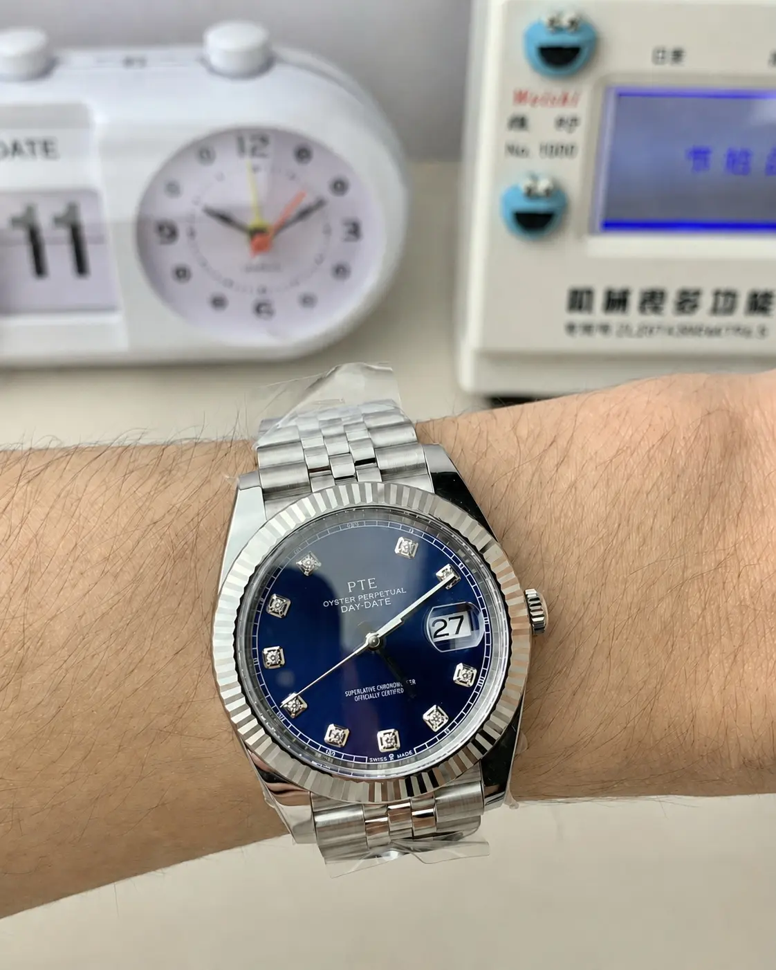 Luxury Automatic Dress Watch for Men – Blue Dial Stainless Steel Mechanical Watch with Date Display