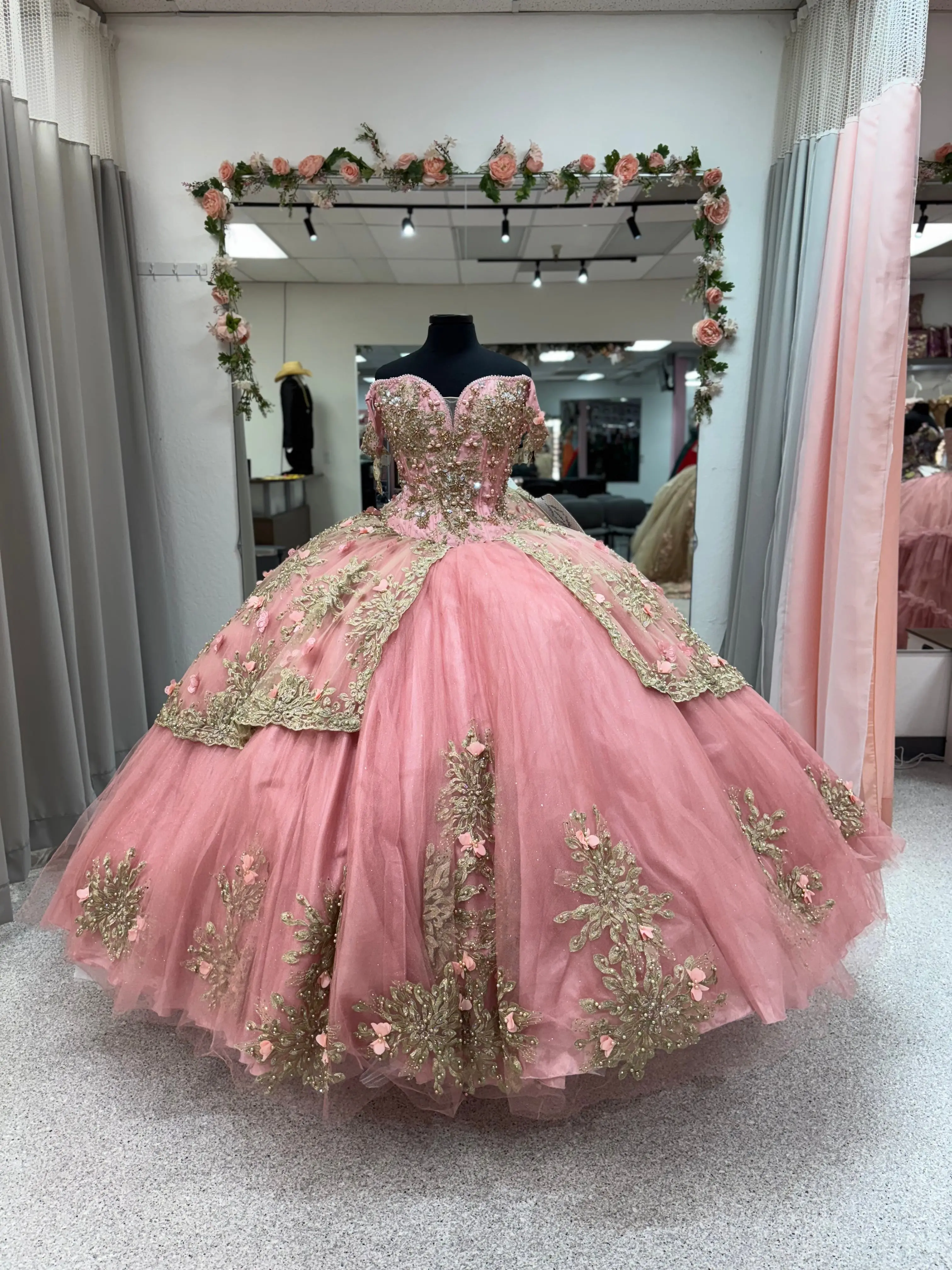 Blush Garden Empress DV55-555