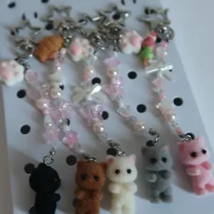 Calico Critter Lil Guy Blind Bag Hand Beaded Keychains Fuzzy Charm Cat Kitties
