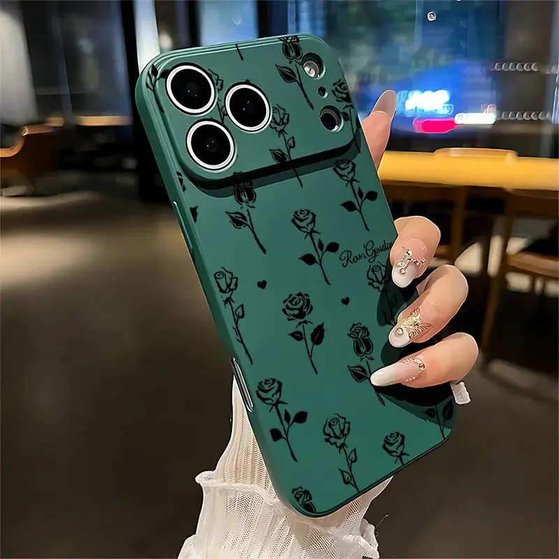 Green-Lucky Elegant Black Rose