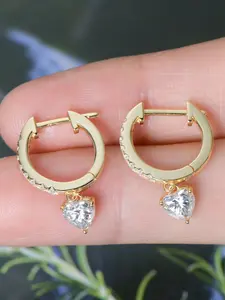 Sparkling 1.0ct heart-shaped moissanite earrings, S925 sterling silver earrings, perfect Valentine's Day and anniversary gifts