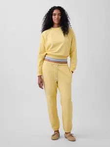 Gap Women's VintageSoft Terry Relaxed Joggers Gap Women's VintageSoft Terry Relaxed Joggers