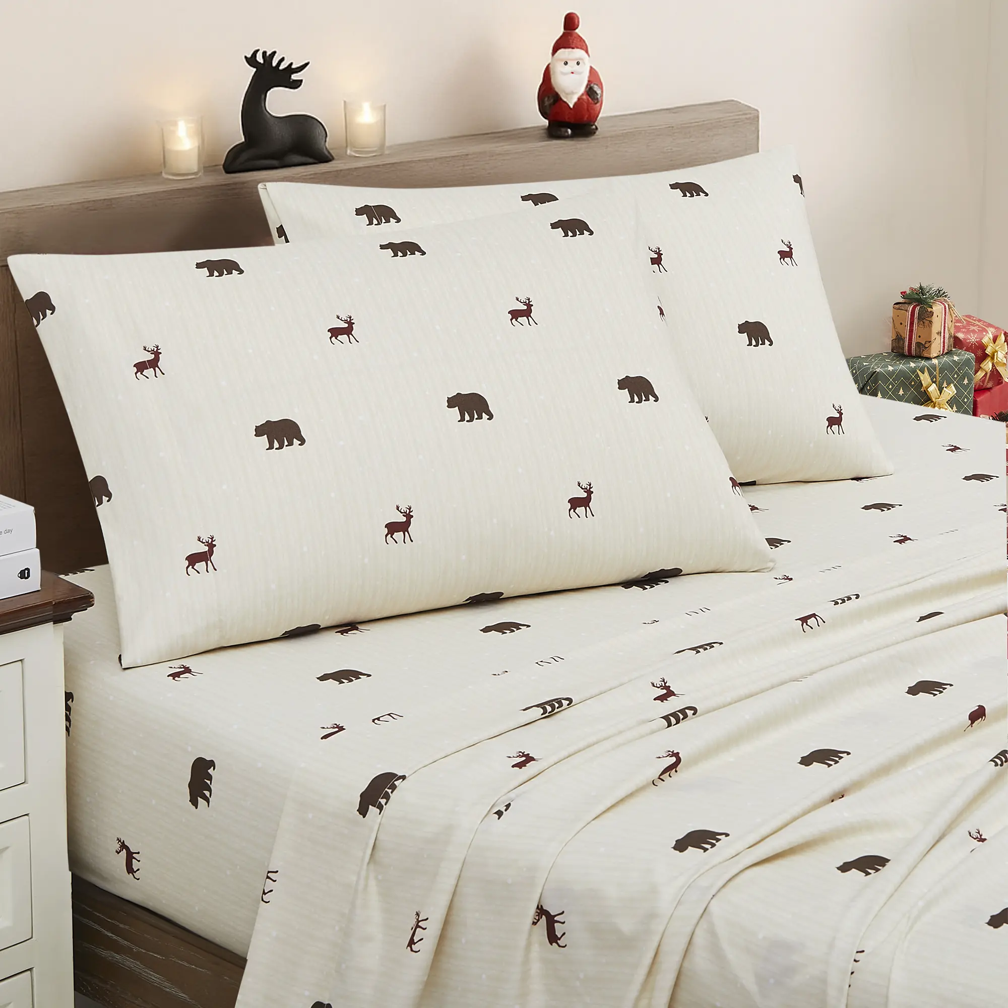 Polar Bears & Reindeers