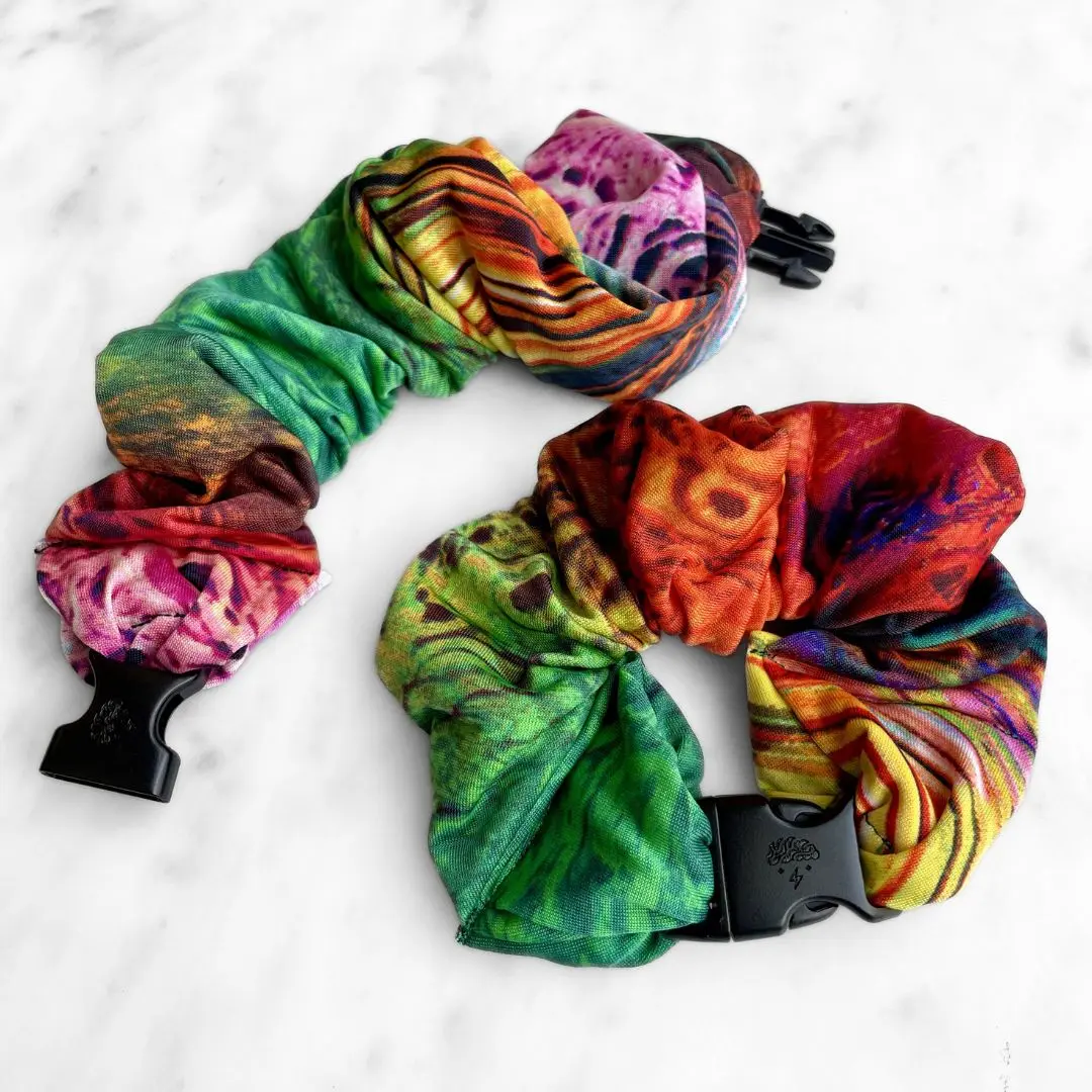 Heatmap Jungle Jumbo Buckle Scrunchie - No Snagging, No Tangles