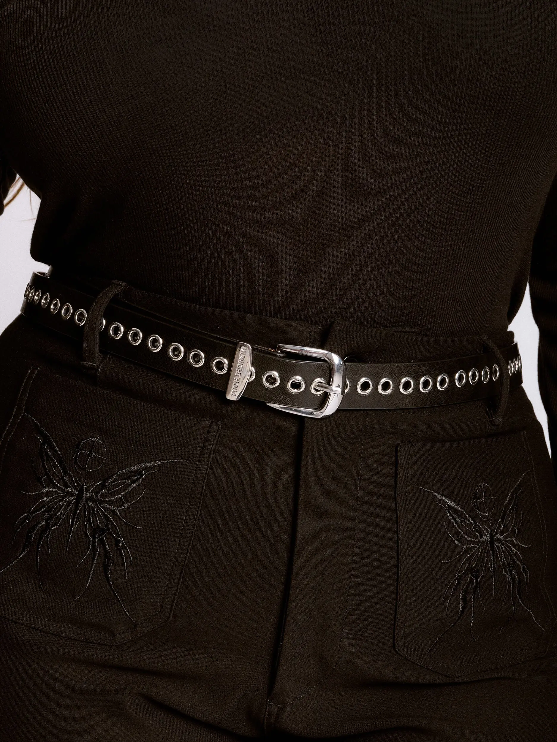 crown garter belt Pink Metal Shapes Garters main image 1