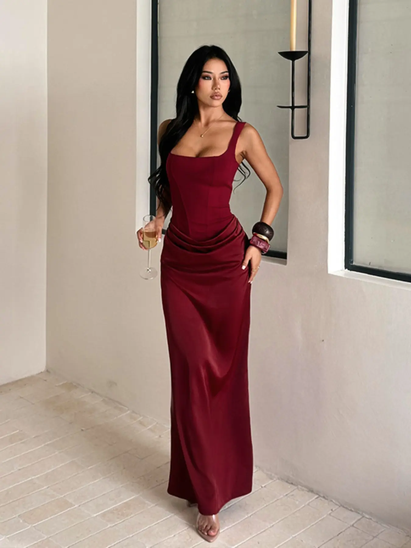 Women's Summer Waist-Tied Fitted Sleeveless Strap Dress, Solid Sleeveless Dress, Fit, Perfect for Daily Wear, Parties, Banquets, Formal Wear, Bodycon Sleeveless Dress, Elegant Fashion Dress