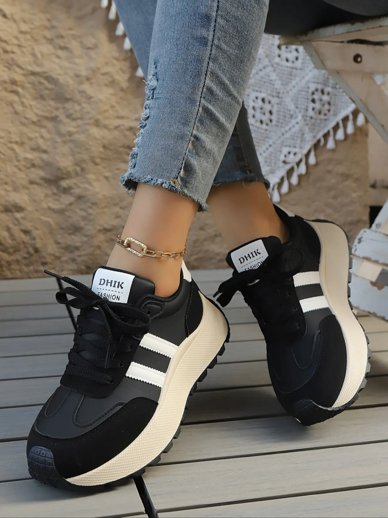 Women's Casual Sport Shoes, Trendy Walking Sneaker, Wedge Heel Thick Sole, Daily Wear and Fitness, Rubber Sole, PU Leather Upper, All Seasons