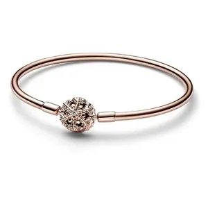 Pandora Rose Sparkling Snowflake Clasp Bangle 582338C01-17