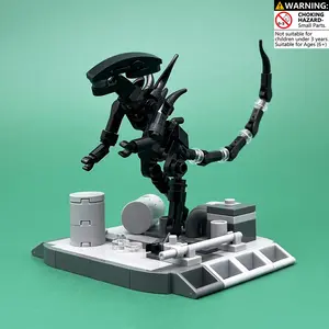 Sci-Fi Space Creature Stem Building Blocks, Building Blocks Set, Dark Biomechanical Monster Model Kit Articulated Action Figure Desktop Ornament DIY Educational Toy for Adults and Teens Display Collectible Geek Gifts Horror Theme Home Decor