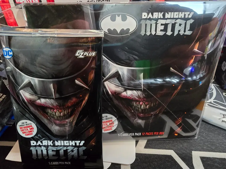 Dark Night's Metal Batman Hobby Pack - chase autos, sketches, and Brilliance cards!