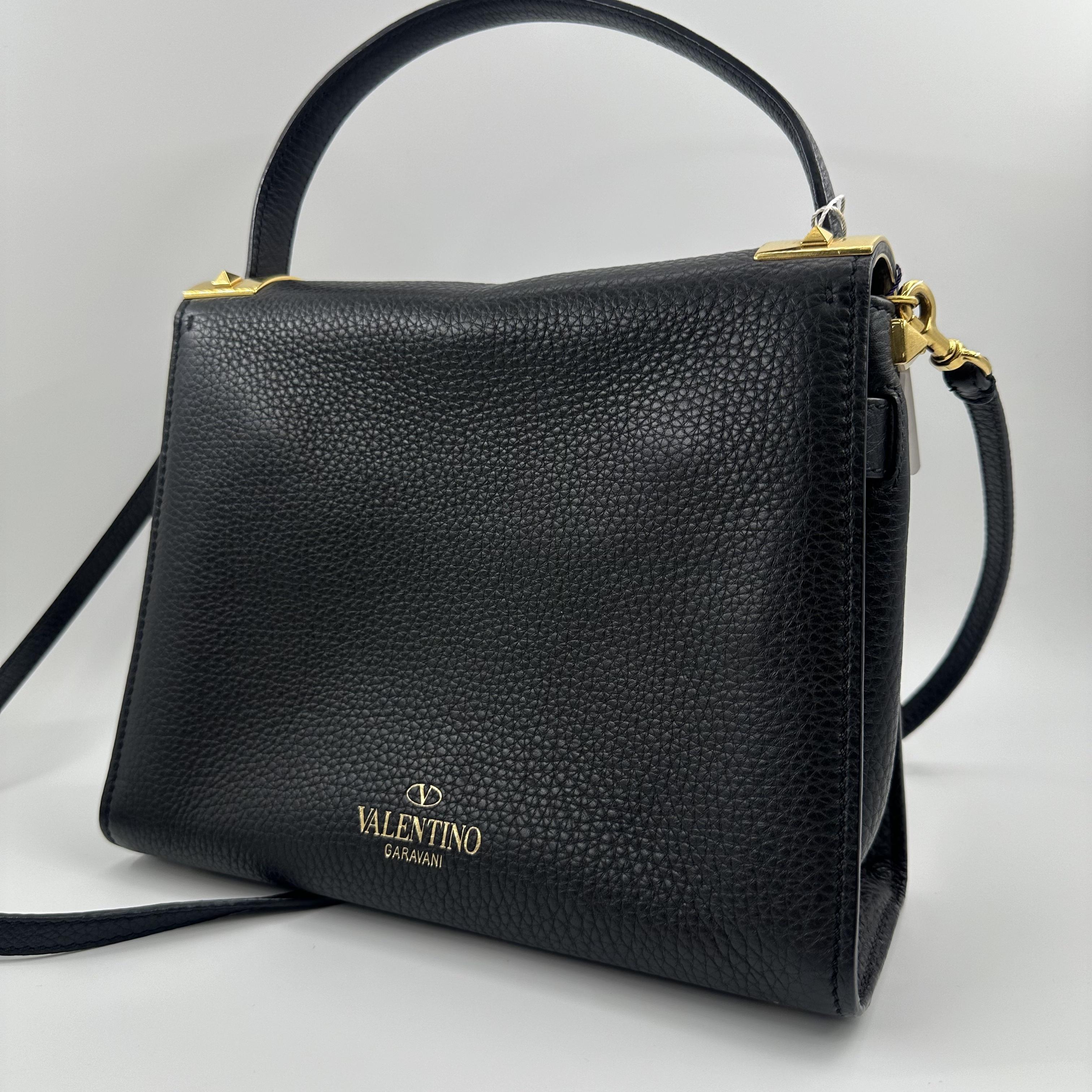 Pre-owned Valentino leather tote shoulder/handbag