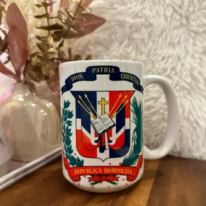 Republica Dominicana / Escudo 15 OZ mug