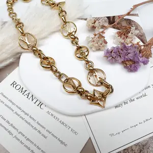 Pre-owned Louis Vuitton Crazy In Lock Gold Tone Necklace T10231964