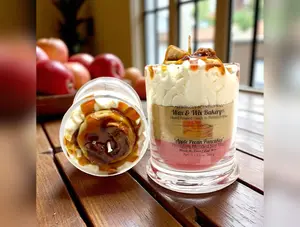 Apple Pecan Pancake Candle. 13 oz. Soy Candle/Apples, Pecans, Pancakes. Strongly Scented Candle. Dessert Candle/Breakfast Candle/Food Candle